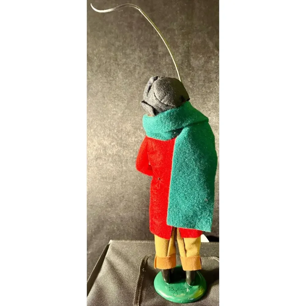 Byers Choice Caroler Coachman With Whip & Lantern Signed & Dated 2001
